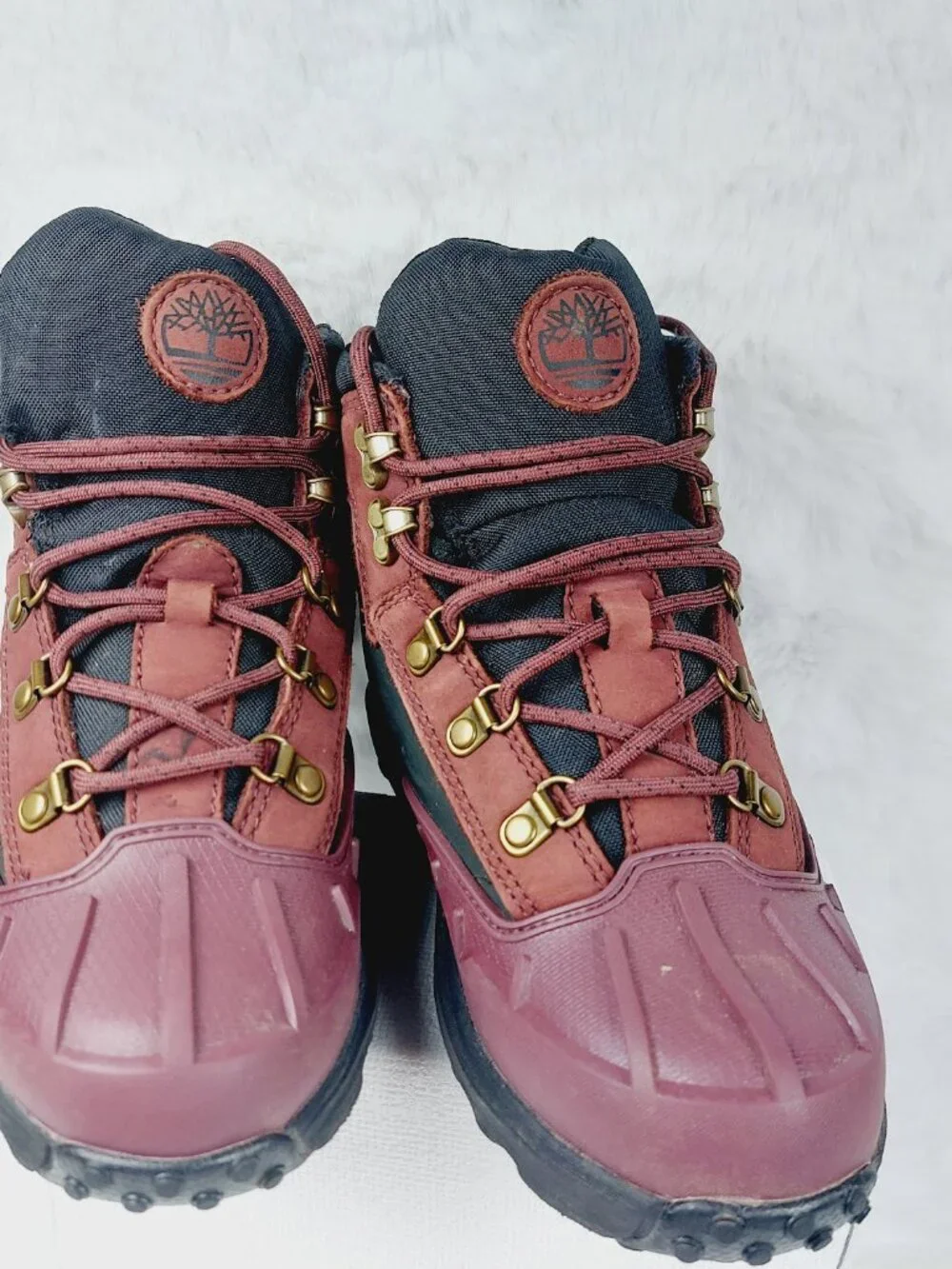 Timberland Boy's Burgundy Converge Waterproof Duck Hiking Boots Size 2